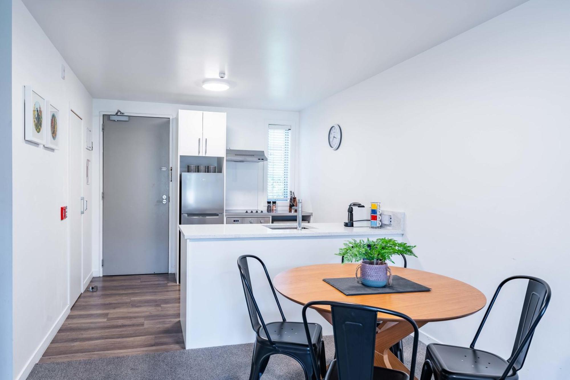 Central Apartment 111 Wanaka Exterior photo